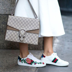 GUCCI 구찌 에이스 스니커즈 꽃자수 화이트