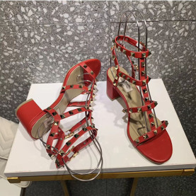VALENTINO 발렌티노 락스터드 샌들힐 6cm M1610-5