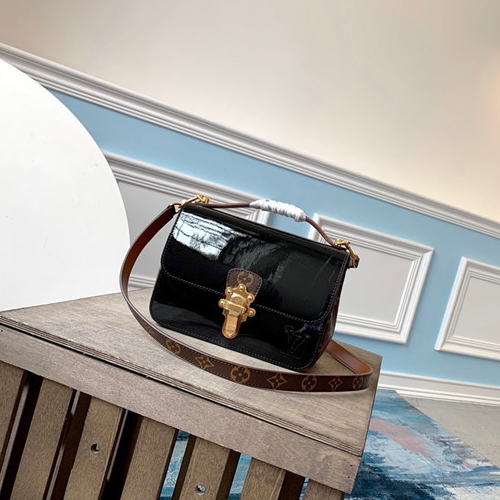 LOUIS VUITTON 루이비통 체리우드 BB M51953