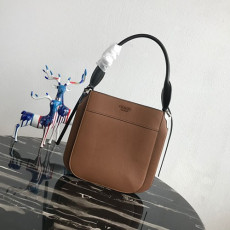 PRADA 프라다 토트&숄더백  1BC076