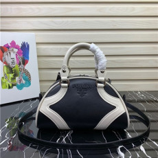 PRADA 프라다 토트&숄더백 1BD071-2