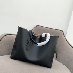 BURBERRY 버버리 쇼핑백 B81899-2