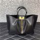 VALENTNIO 발렌티노 이스케이프백 미디움 B0990-4  신상