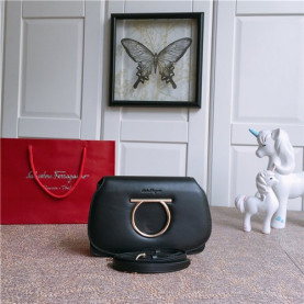FERRAGAMO 페레가모 숄더백 22D293-2 2020/신상
