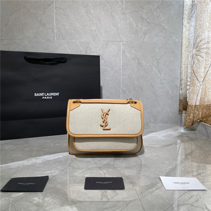 SAINT LAURENT 생로랑 니키백 Y12800
