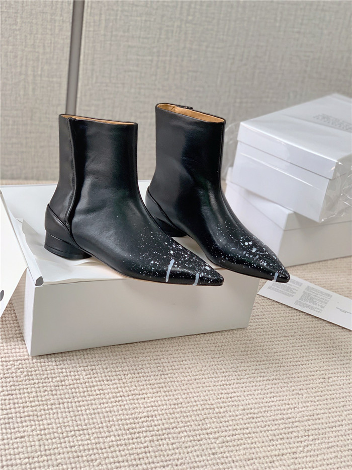 MAISON MARGIELA 메종마르지엘라 여성용 부츠 MM580221-2 신상