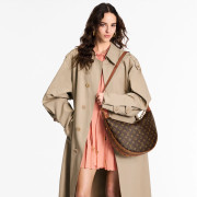 12위 [배우 기은세] LOUIS VUITTON 루이비통 모노그램 루프 호보백 M46311