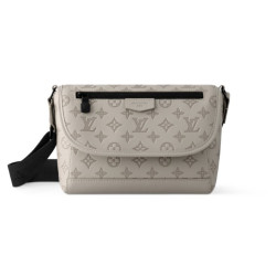 LOUIS VUITTON 루이비통 펄스 메신저 M14912