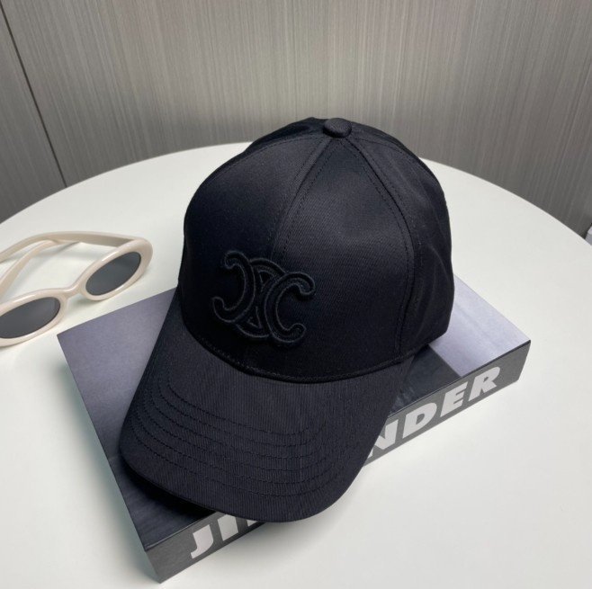 CELINE 셀린느 볼캡