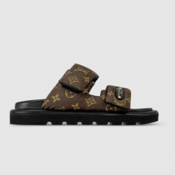 LOUIS VUITTON 루이비통 여성용 풀 필로우 플랫 컴포트 뮬 1AHMDJ