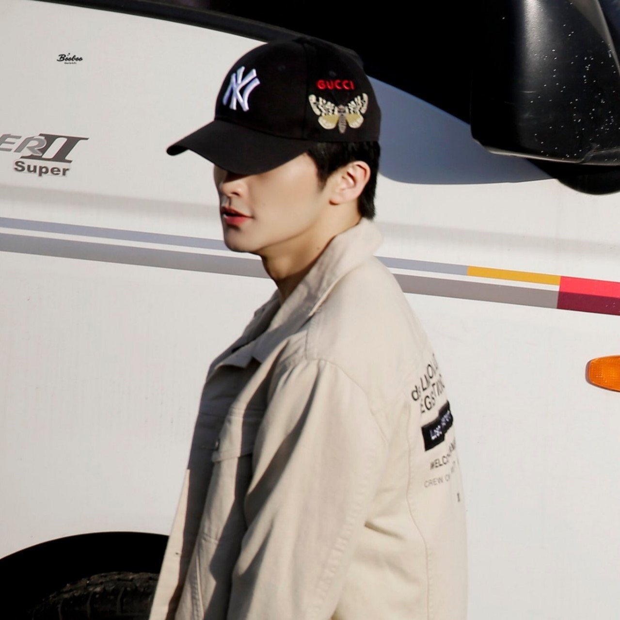 GUCCI 구찌  NY 나비패치 볼캡