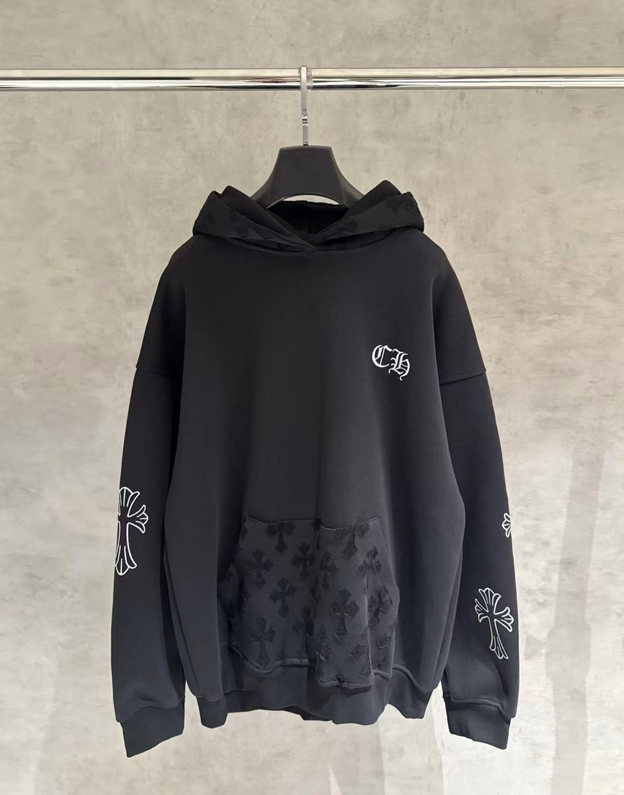CHROME HEARTS 크롬하츠 멀티 십자가 포인트 후드 2COLOR